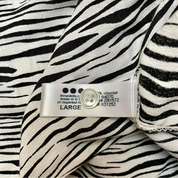 Three Dots Zebra Print Tie Front Blouse Large Black White Button Down - Picture 13 of 15
